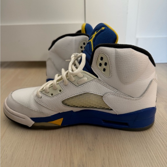 Air Jordan 5 Retro “Laney” sneakers - Picture 8 of 12